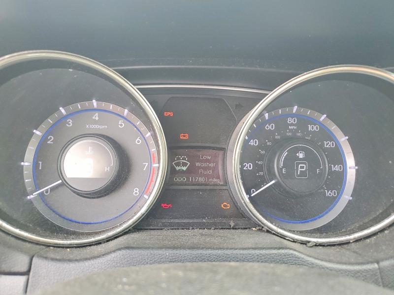 Photo 9 from auction – 2011 HYUNDAI SONATA with VIN 5NPEB4AC1BH121884