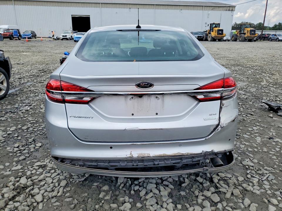 Photo 6 from auction – 2017 FORD FUSION with VIN 3FA6P0HD2HR169712