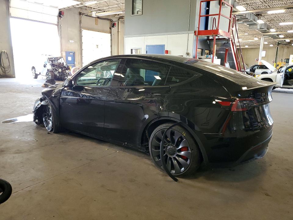 Photo 2 from auction – 2024 TESLA MODEL Y with VIN 7SAYGDEF1RF179766
