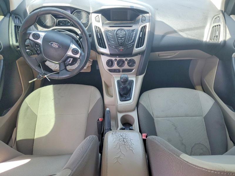 Photo 8 from auction – 2013 FORD FOCUS with VIN 1FADP3F29DL204796