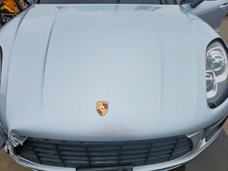 Photo 12 from auction – 2017 PORSCHE MACAN with VIN WP1AA2A56HLB01043