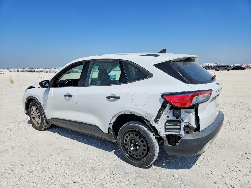 Photo 2 from auction – 2021 FORD ESCAPE with VIN 1FMCU0F60MUA77779