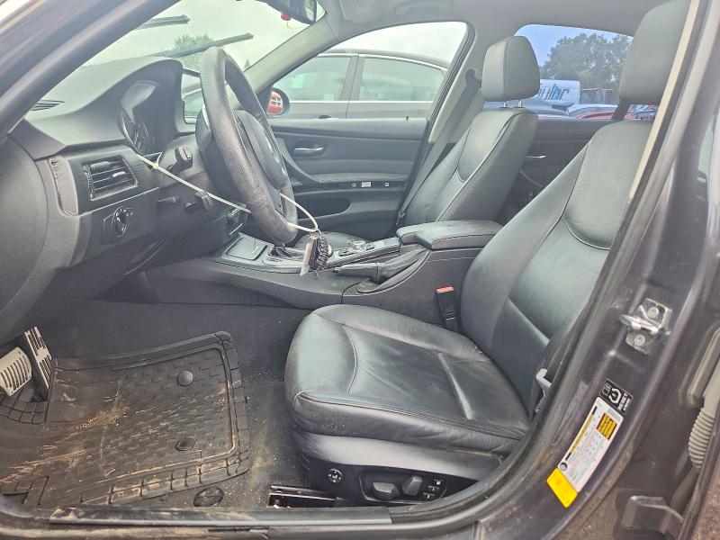 Photo 7 from auction – 2006 BMW 330 with VIN WBAVB33536KS31414