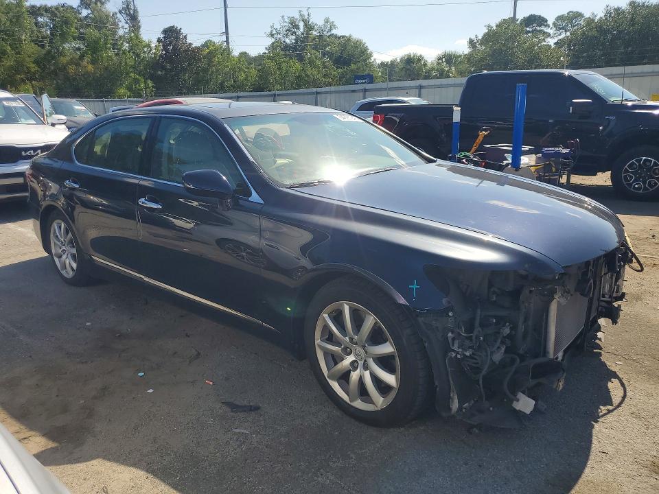 Zdjęcie 4 z aukcji – 2009 LEXUS LS z VIN JTHDL46F195000261