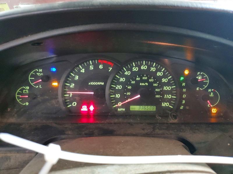 Photo 9 from auction – 2005 TOYOTA TUNDRA with VIN 5TBDT44135S475237