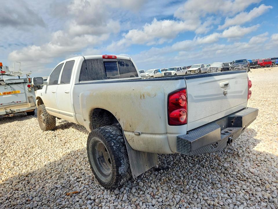 Photo 2 from auction – 2007 DODGE RAM 3500 with VIN 3D3MX48A27G807294