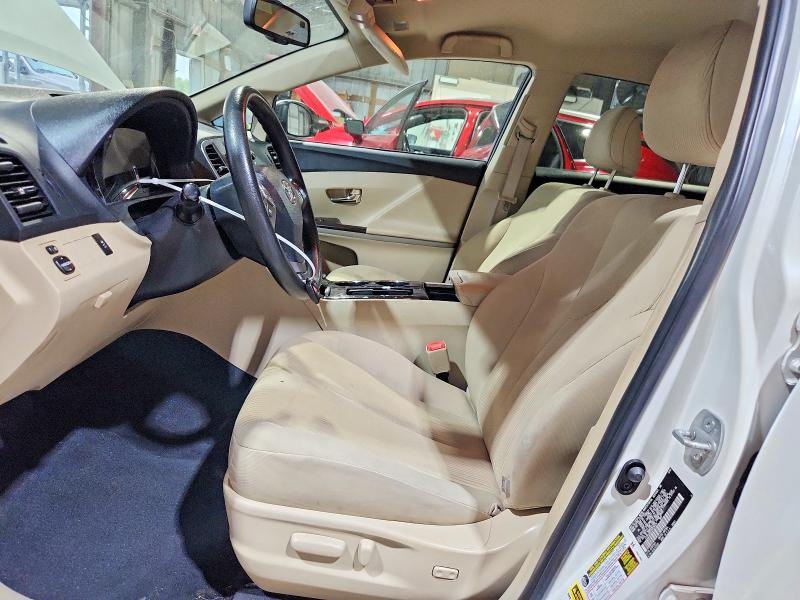 Photo 7 from auction – 2010 TOYOTA VENZA with VIN 4T3BA3BB4AU010579