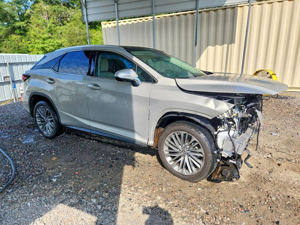 Photo 4 from auction – 2021 LEXUS RX with VIN 2T2JZMAA0MC190737