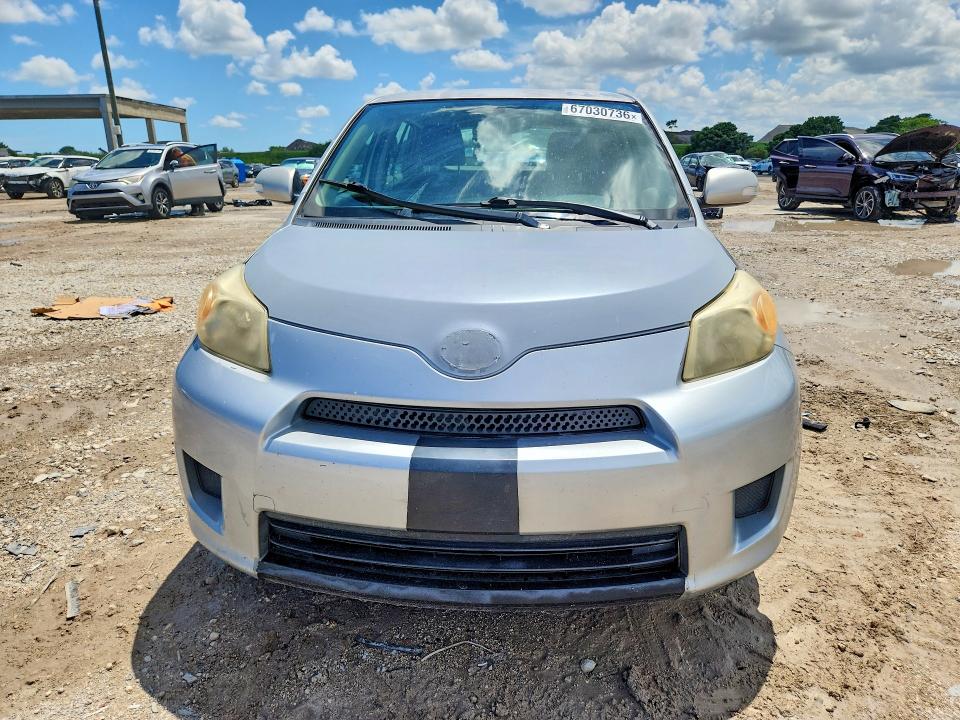 Photo 5 from auction – 2008 SCION XD with VIN JTKKU10488J016225