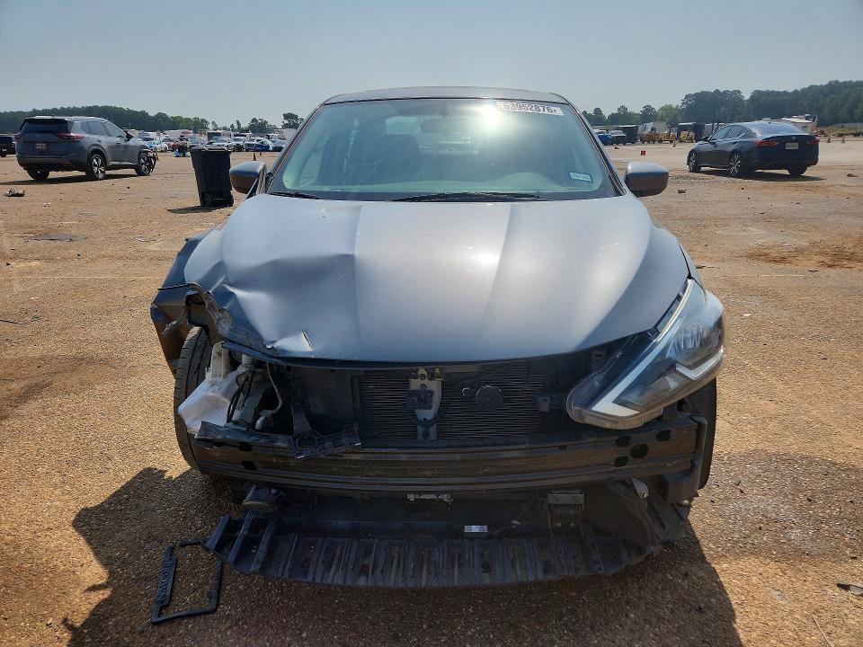 Photo 5 from auction – 2019 NISSAN SENTRA with VIN 3N1AB7AP7KY228429