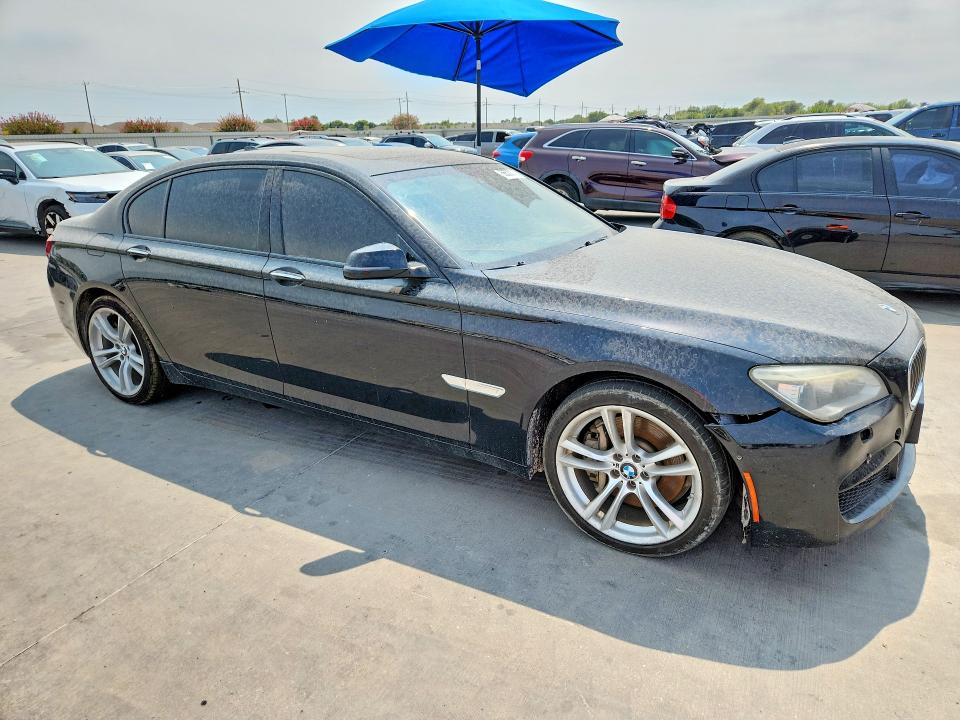 Photo 4 from auction – 2014 BMW 750 with VIN WBAYF8C58ED142486