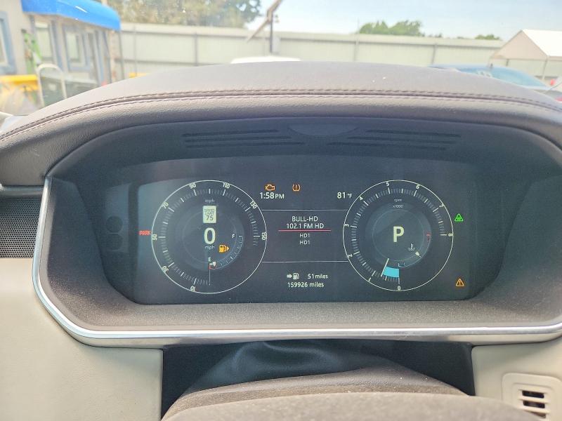 Photo 9 from auction – 2017 LAND ROVER RANGE ROVER with VIN SALGS2FV2HA357783