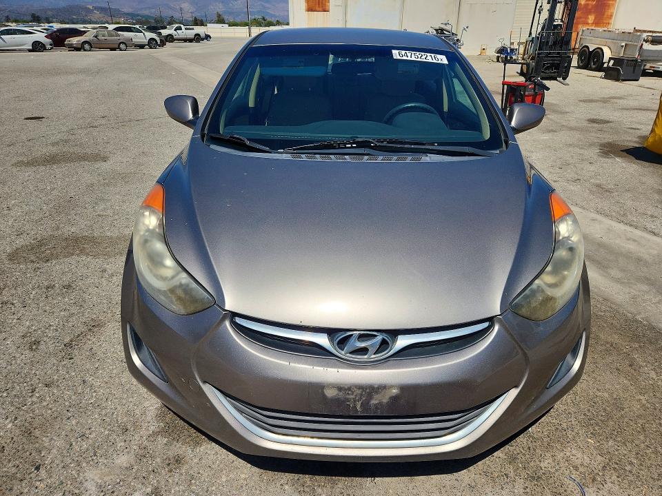 Photo 5 from auction – 2013 HYUNDAI ELANTRA with VIN 5NPDH4AE2DH377336