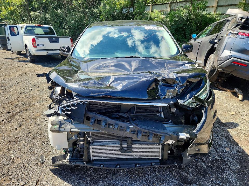 Photo 5 from auction – 2023 FORD EDGE with VIN 2FMPK4J92PBA38590