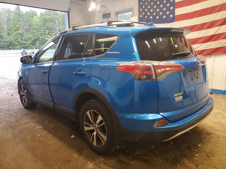 Photo 2 from auction – 2016 TOYOTA RAV4 with VIN JTMRFREVXGD177110