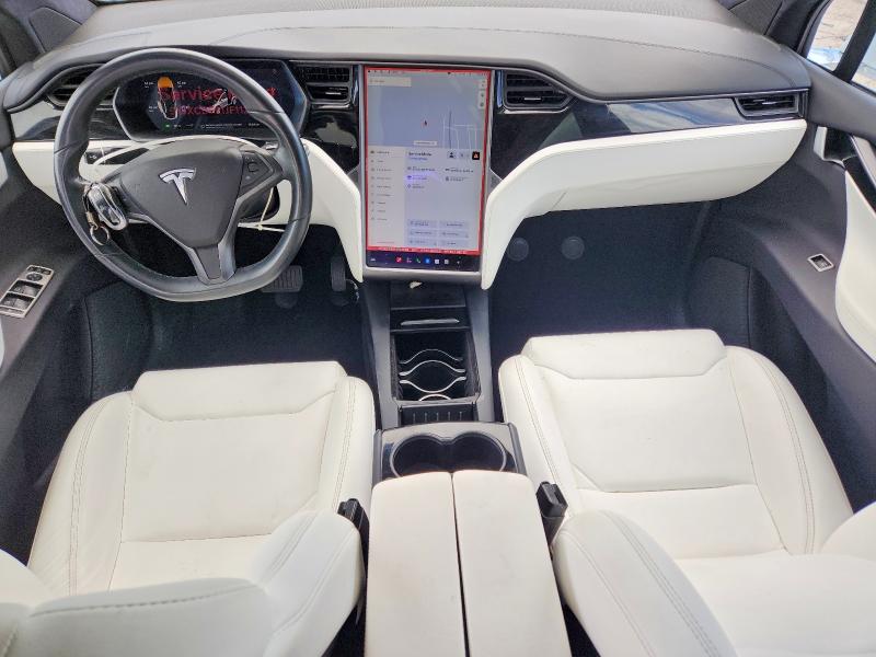 Photo 8 from auction – 2018 TESLA MODEL X with VIN 5YJXCDE21JF112039
