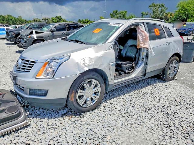 CADILLAC SRX 2015 with VIN 3GYFNBE3XFS515657 - Photo from auction
