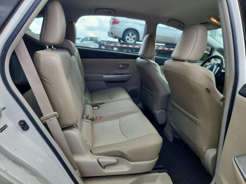 Photo 10 from auction – 2012 TOYOTA PRIUS V with VIN JTDZN3EU5C3083319