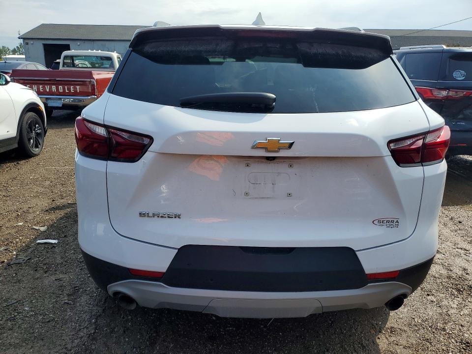 Photo 6 from auction – 2021 CHEVROLET BLAZER with VIN 3GNKBCRS9MS543099