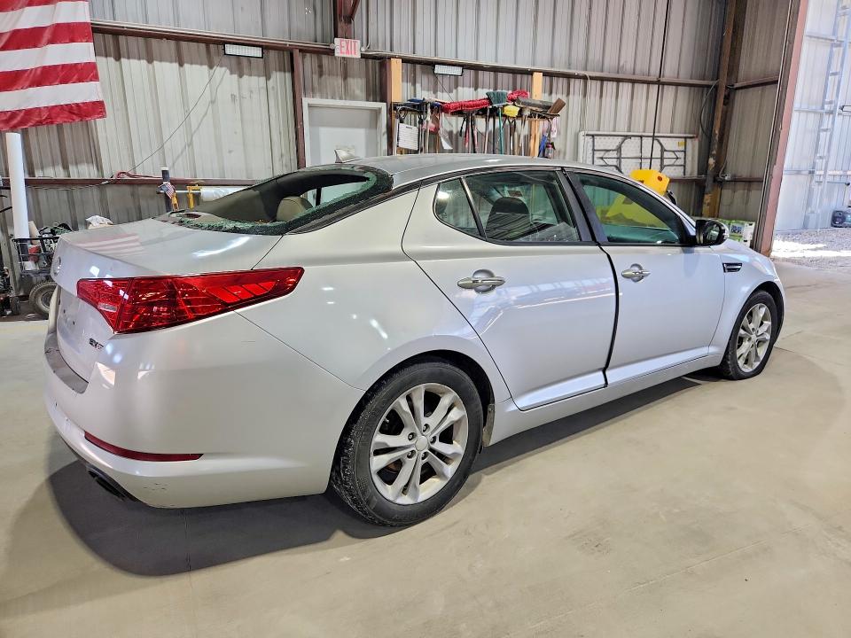 Photo 3 from auction – 2013 KIA OPTIMA with VIN 5XXGN4A71DG203857