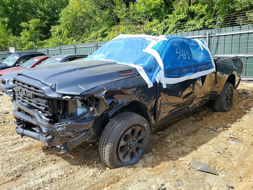 RAM 2500 2025 with VIN 3C6UR5DJ5SG572453 - Photo from auction