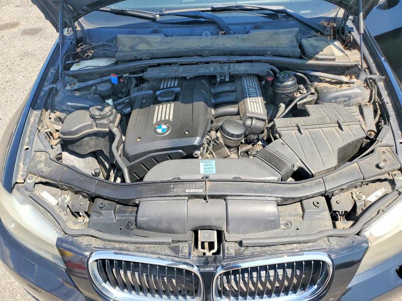 Photo 11 from auction – 2011 BMW 328 with VIN WBAPK7C53BA820902
