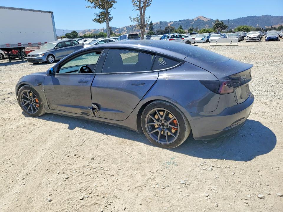 Photo 2 from auction – 2018 TESLA MODEL 3 with VIN 5YJ3E1EA2JF124991