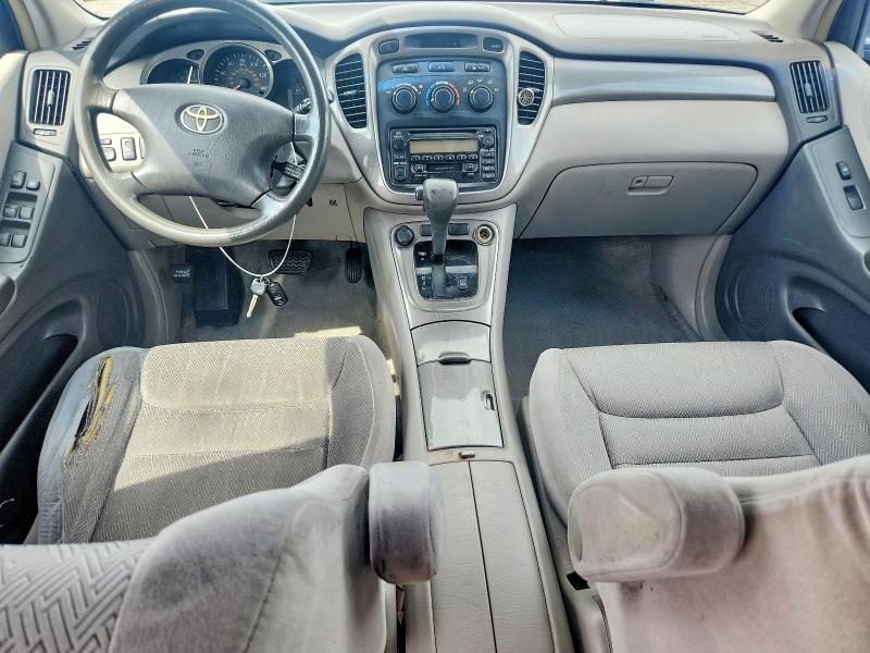 Photo 8 from auction – 2003 TOYOTA HIGHLANDER with VIN JTEHF21A930116446