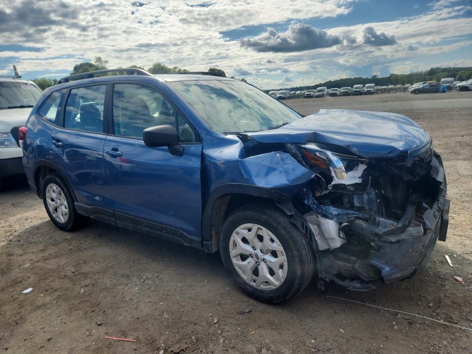 Фото 4 с аукциона – 2022 SUBARU FORESTER с VIN JF2SKACC2NH481362