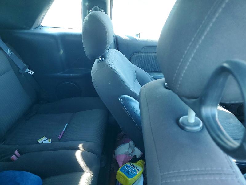 Photo 10 from auction – 2005 CHRYSLER PT CRUISER with VIN 3C3EY55E65T291358