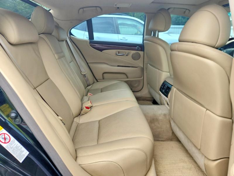 Photo 10 from auction – 2007 LEXUS LS with VIN JTHBL46F275037453