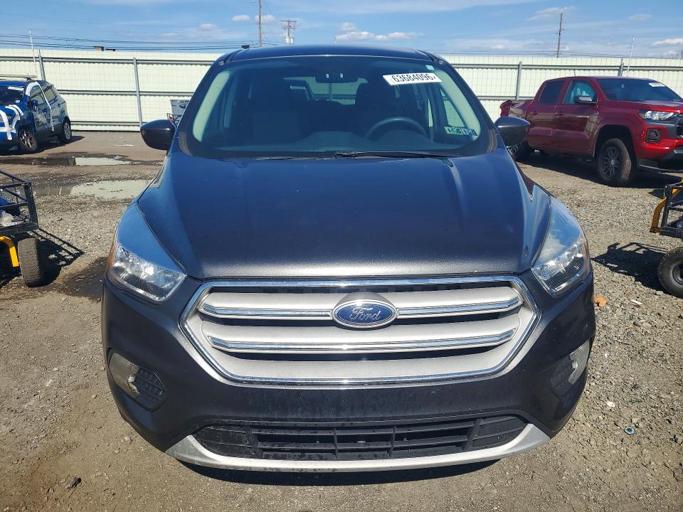 Photo 5 from auction – 2019 FORD ESCAPE with VIN 1FMCU9GD3KUA73871