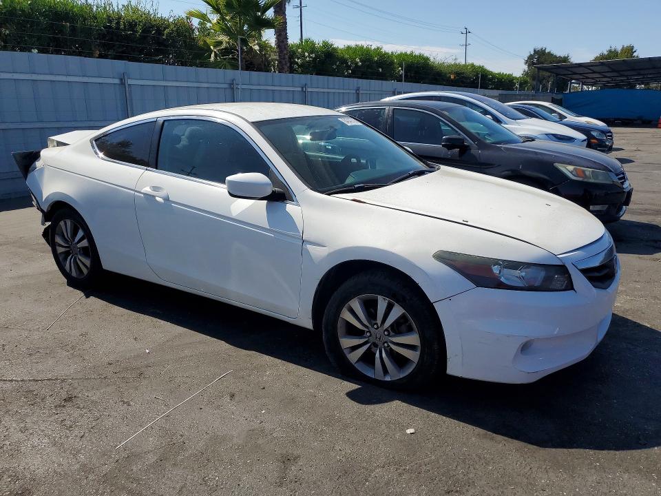 Photo 4 from auction – 2012 HONDA ACCORD with VIN 1HGCS1B37CA013865