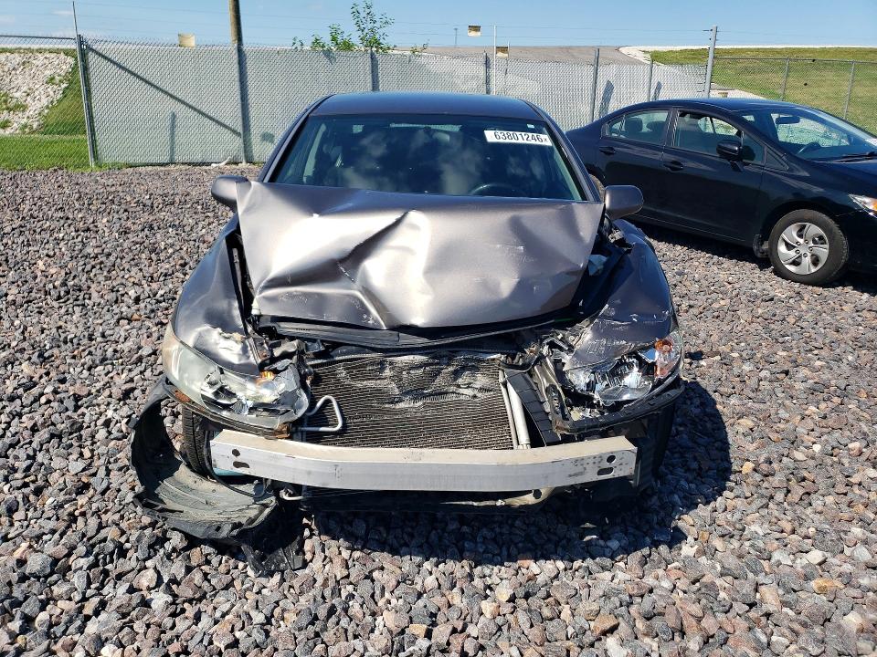 Photo 5 from auction – 2010 HONDA CIVIC with VIN 19XFA1F62AE033468