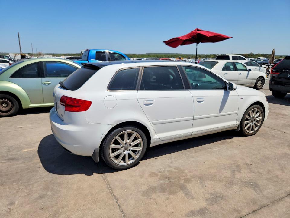 Photo 3 from auction – 2011 AUDI A3 with VIN WAUKJAFM0BA123703