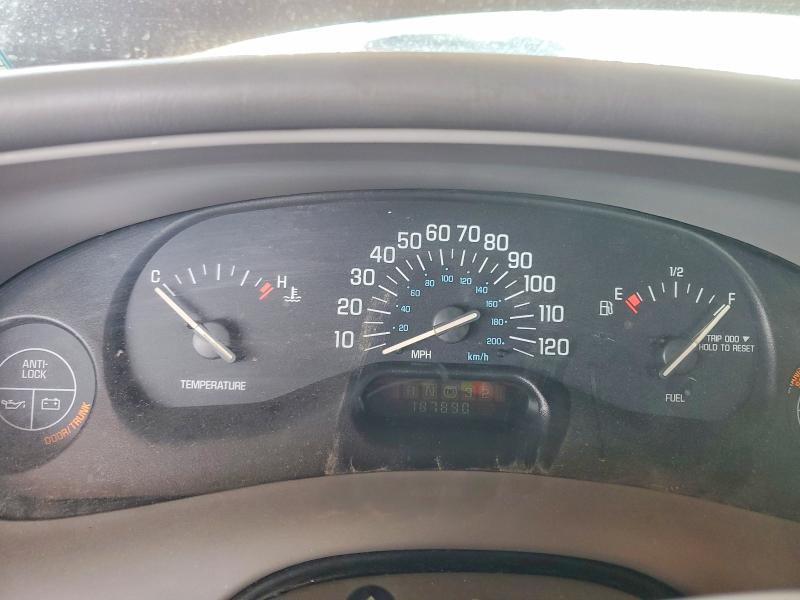 Photo 9 from auction – 2002 BUICK CENTURY with VIN 2G4WS52JX21274087