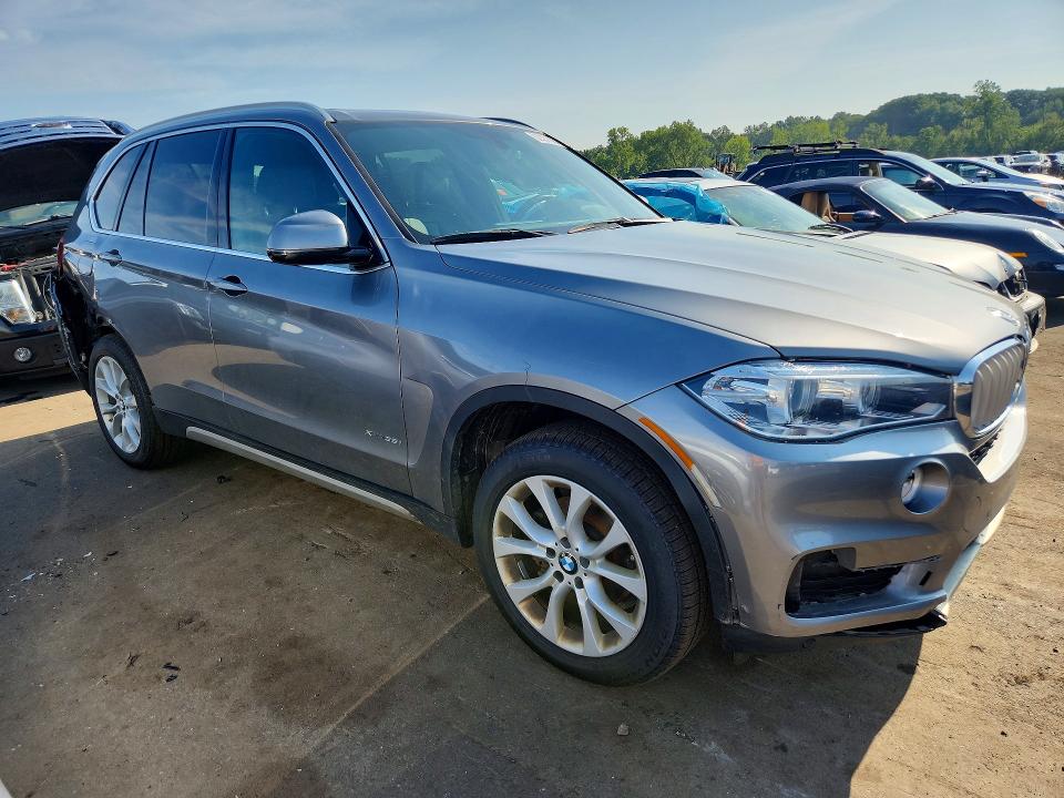 Photo 4 from auction – 2018 BMW X5 with VIN 5UXKR0C57J0X94629