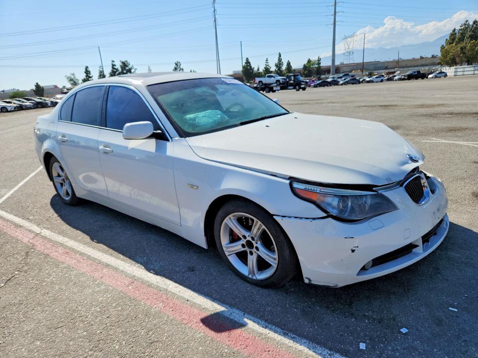 صورة رقم 4 من المزاد - 2007 BMW 530 مع VIN WBANE73577CM55389