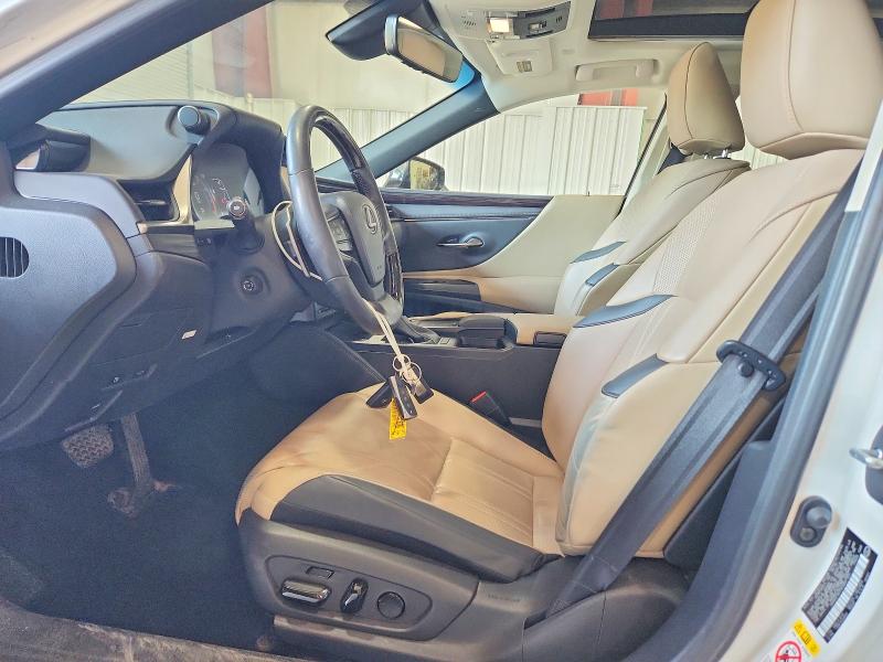 Photo 7 from auction – 2019 LEXUS ES with VIN 58ABZ1B17KU007103