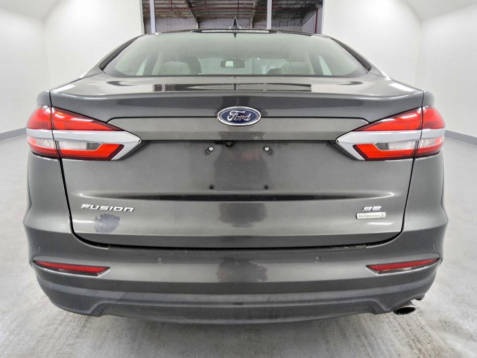 Photo 6 from auction – 2020 FORD FUSION with VIN 3FA6P0HD6LR114074