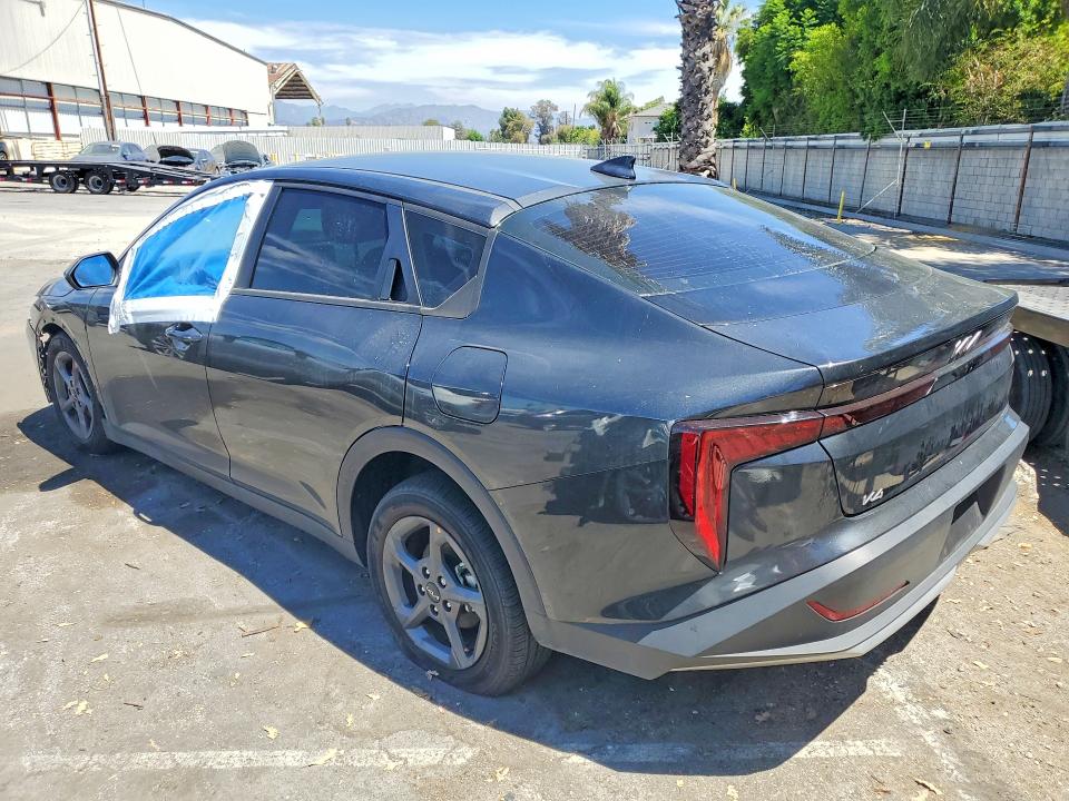 Photo 2 from auction – 2025 KIA K4 with VIN 3KPFT4DE6SE093521