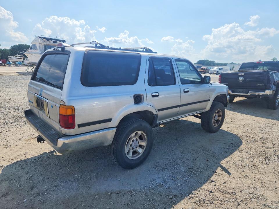 Photo 3 from auction – 1995 TOYOTA 4RUNNER with VIN JT3VN29V1S0060622