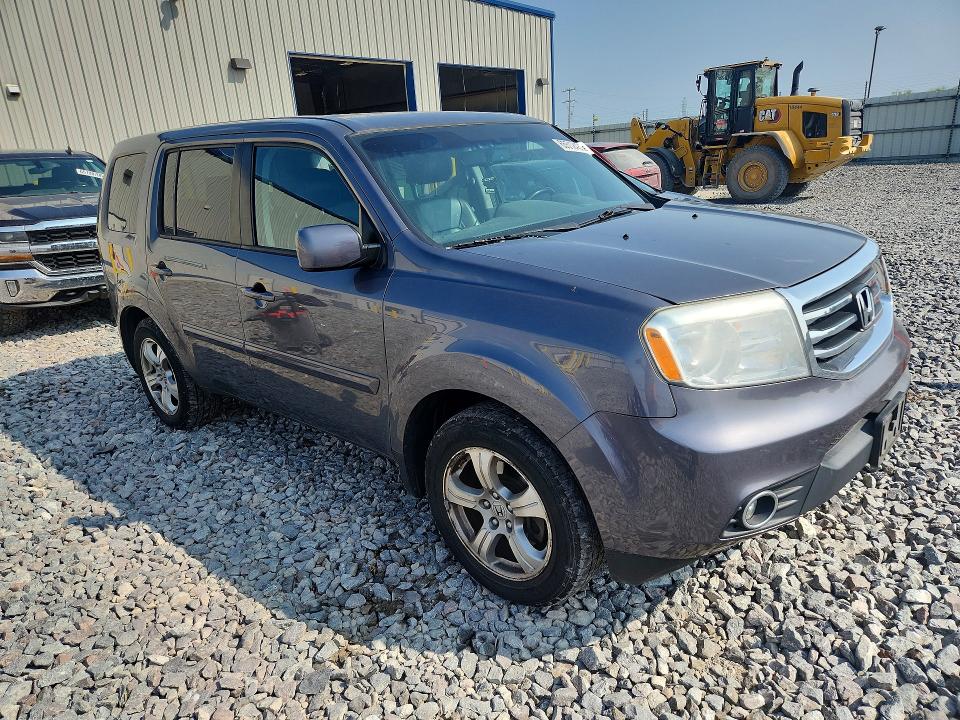 Photo 4 from auction – 2015 HONDA PILOT with VIN 5FNYF4H50FB034376