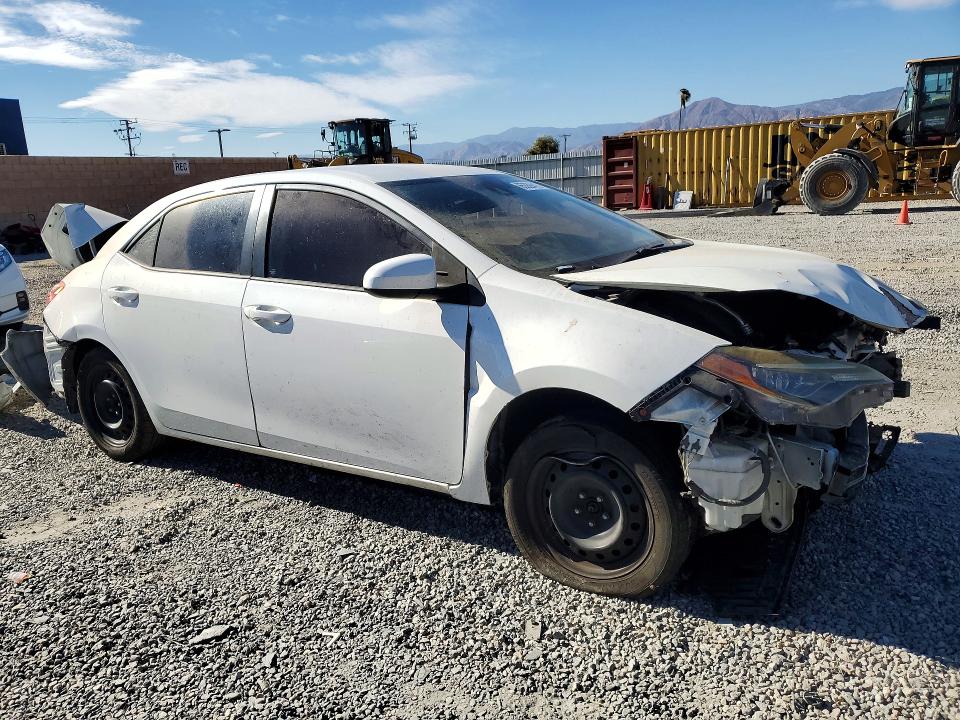 Photo 4 from auction – 2017 TOYOTA COROLLA with VIN 5YFBURHE2HP670975
