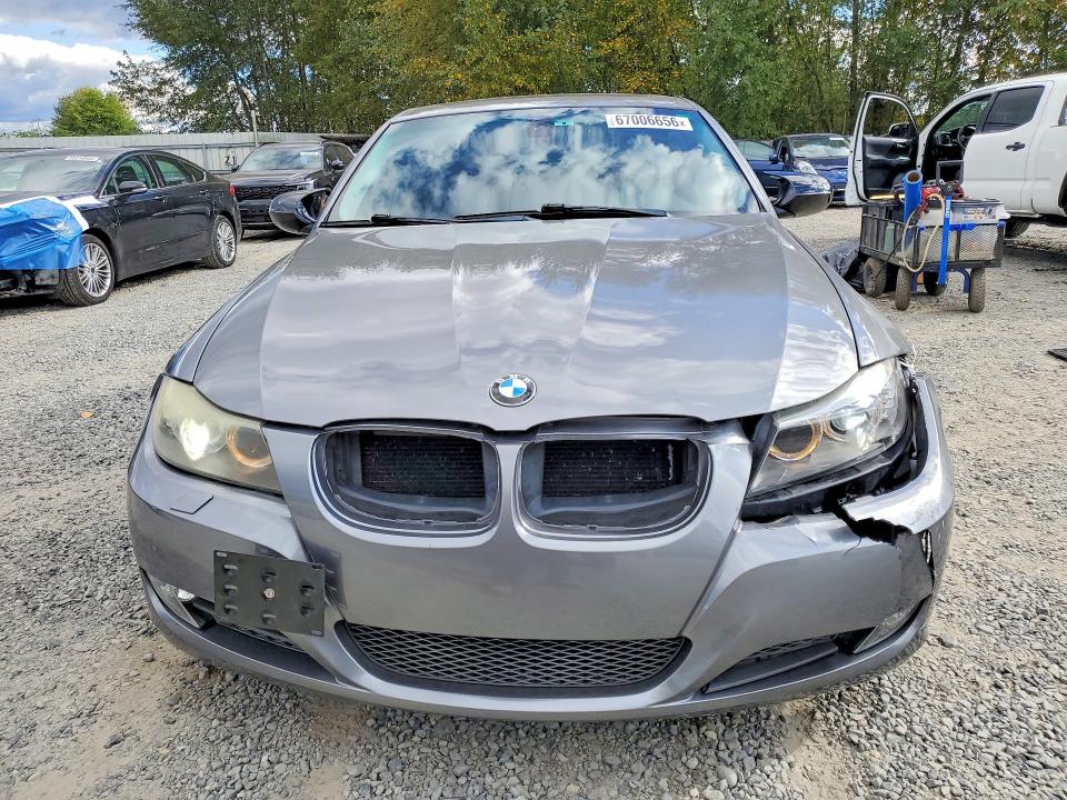 Photo 5 from auction – 2010 BMW 328 with VIN WBAPK7C51AA457899