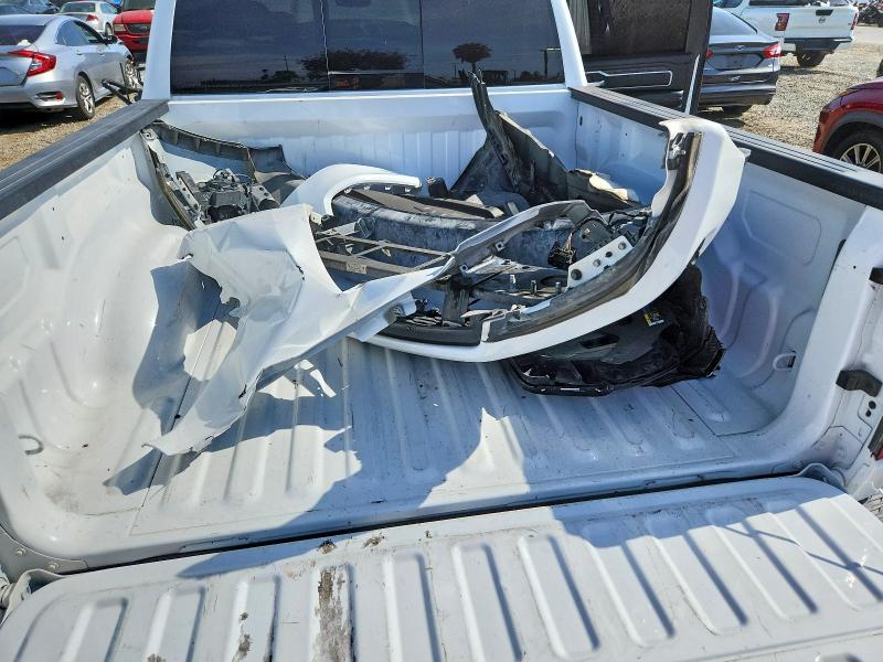 Photo 12 from auction – 2022 RAM 1500 with VIN 1C6RREFT3NN186985
