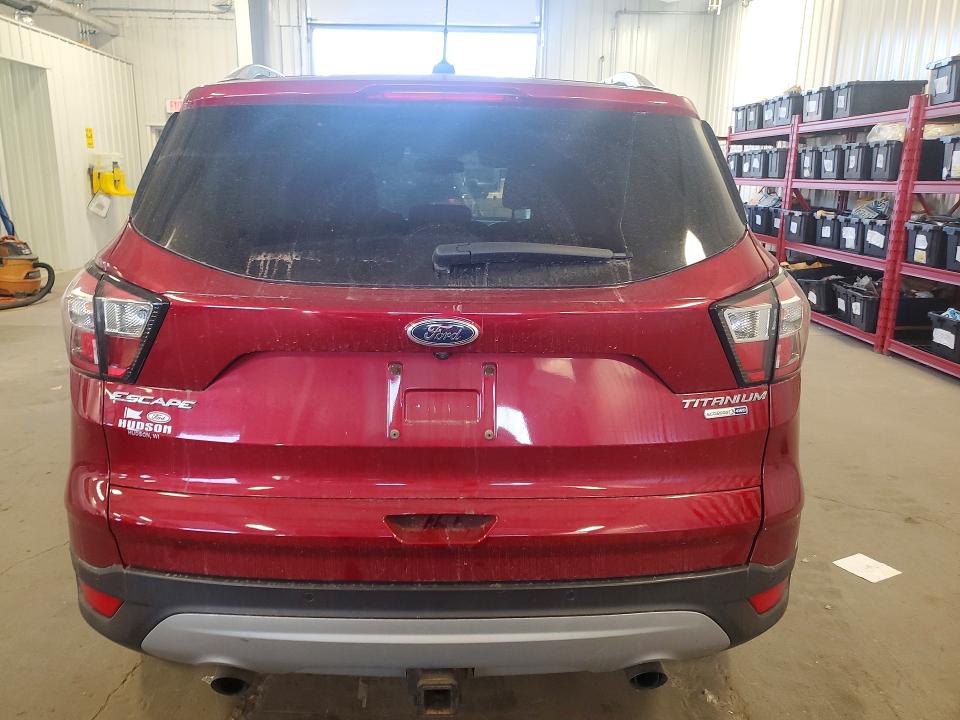 Photo 6 from auction – 2017 FORD ESCAPE with VIN 1FMCU9J90HUE96260