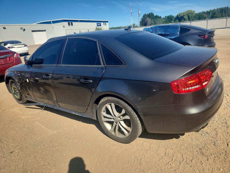 Снимка 2 от търг – 2011 AUDI A4 с VIN WAUFFCFL3BA027036