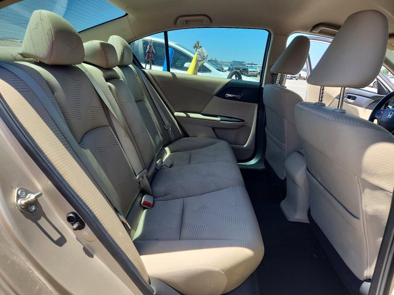 Photo 10 from auction – 2015 HONDA ACCORD with VIN 1HGCR2F36FA043875