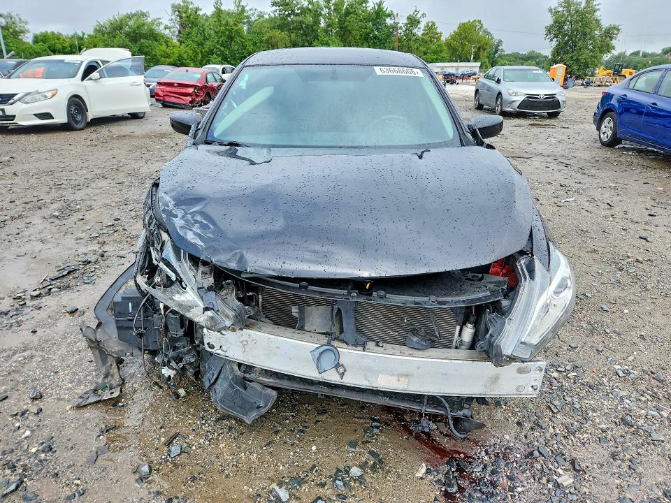 Photo 5 from auction – 2017 NISSAN ALTIMA with VIN 1N4AL3AP5HC261391